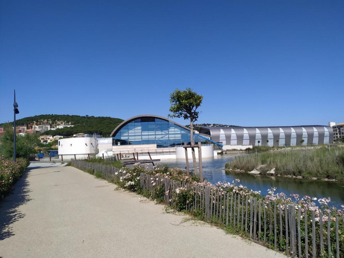 Les Salins A Sete Proche Plages Bagian luar foto